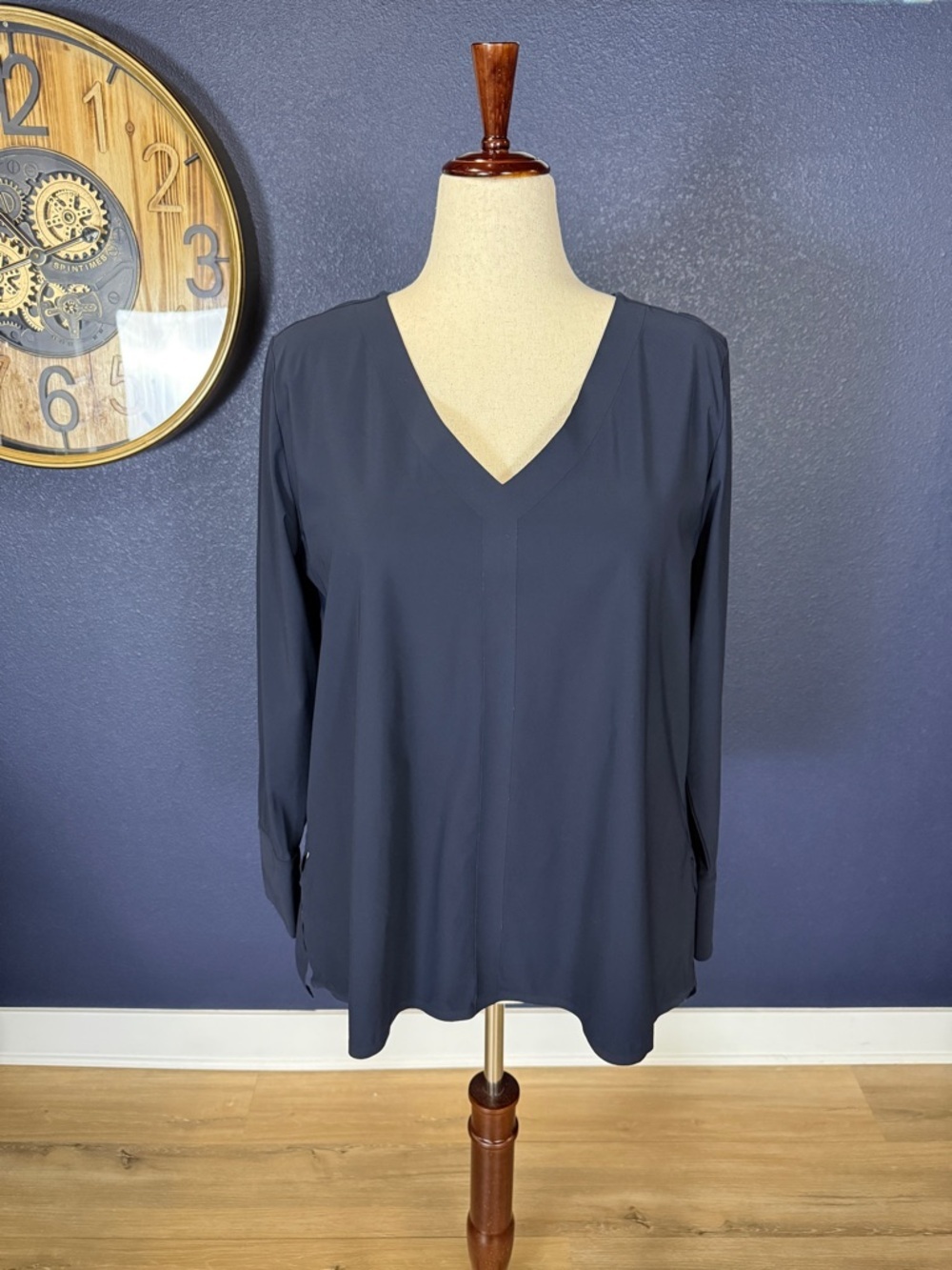 ADAY Navy V-Neck Long Sleeve Blouse | Size Large (L)
